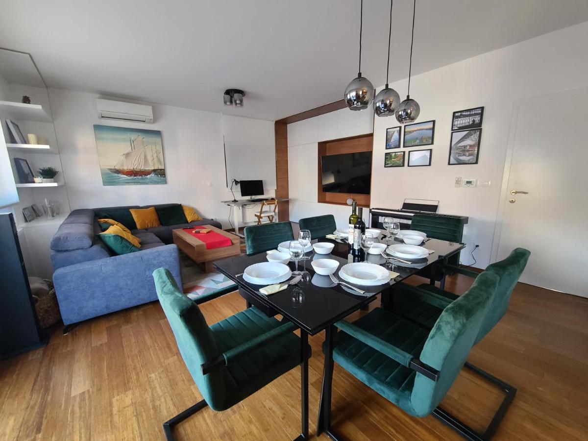 Modern 4-Star Luxury Apt - Wfh Ready, Free Parking 萨格勒布 外观 照片